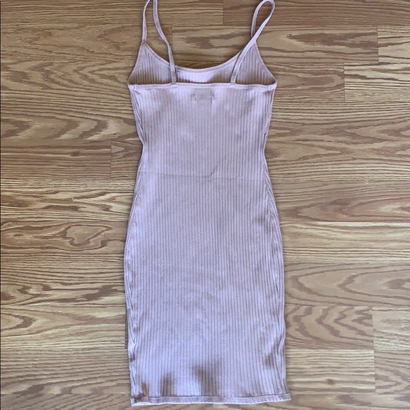 Pink ribbed body con dress - Picture 2 of 5